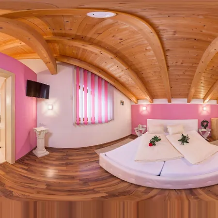 Landvilla Romantika Apartman *