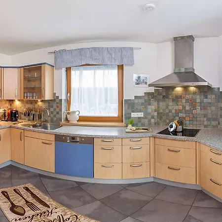 Landvilla Romantika Appartement Lermoos